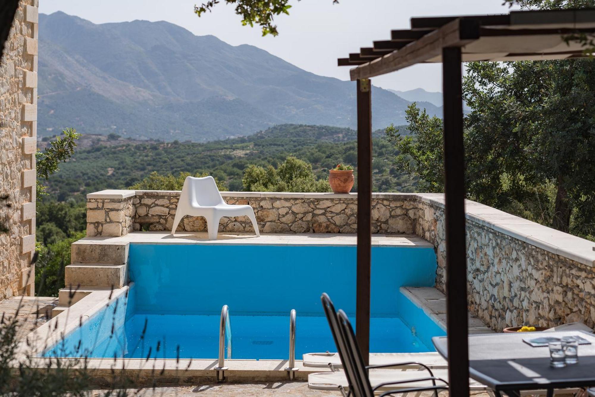 Koules Estate, With Private Pools & Bbq - Embracing Nature, By Thinkvilla Argouli 部屋 写真